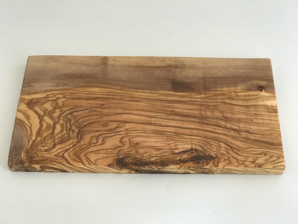 Olive Wood Chopping Board (Straight Edge) - All About The Olive Wood